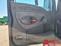 2000  Kenworth  T2000  Semi Truck