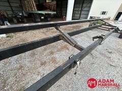 Duo Lift Mfg Co.  Header Trailer - 32FT