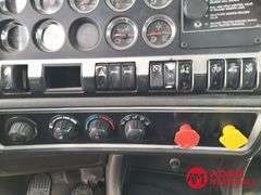 2012  Kenworth  T800  Semi Truck