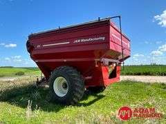 2011  J & M  875-18   Grain Cart