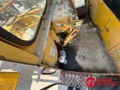 Caterpillar  120  Motor Grader - Mower
