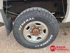 2004  Chevrolet  Silverado 3500  Pickup - Gasoline