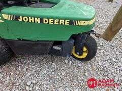 John Deere  F510  Riding Lawn Mower - 48IN