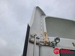 2012  Kenworth  T800  Semi Truck