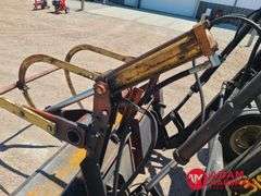 1966  Oliver  1650  Tractor w/ Loader