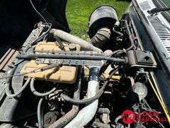 1995  Ford  LTA9000   Semi Truck - Diesel