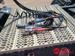2006  Peterbilt  379  Semi Truck