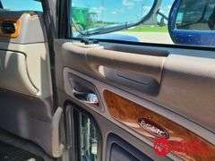 2006  Peterbilt  379  Semi Truck