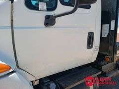 2008  International  4000  Straight Truck - Diesel