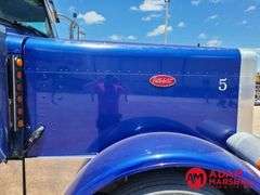 2006  Peterbilt  379  Semi Truck