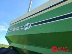 J&M  525  Grain Cart