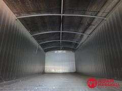 1999  International  9400  Straight Truck
