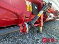2015  Case IH  4408  Corn Head - 8R36