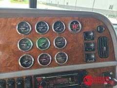 2006  Peterbilt  379  Semi Truck