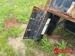 Tommy  Lift  Gate - 5FT