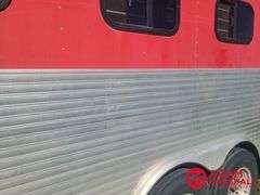 1998  Sundowner  4-Horse Trailer w/ Living Quarters  - 34FT