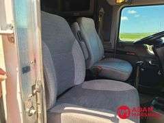 2016  Kenworth  T880  Semi Truck