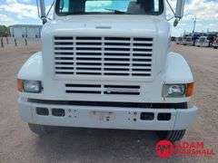 1991  International  8100  Semi Truck