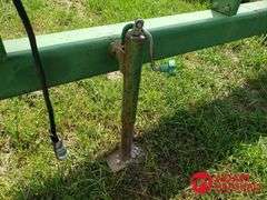 John Deere  Pull Type Silage Chopper