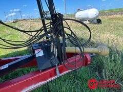 2011  J & M  875-18   Grain Cart