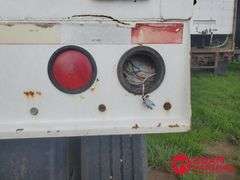 2006  DMF  Hopper Grain Trailer   - 34FT