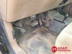 2005  Chevrolet  Silverado 2500  Pickup - Gasoline