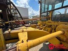 Caterpillar  120  Motor Grader - Mower