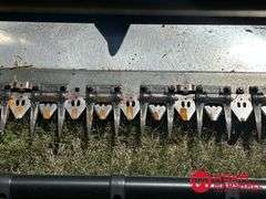 2001  John Deere   925F  Flex Head - 25FT