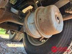 1999  International  9400  Straight Truck