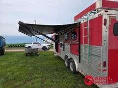 1998  Sundowner  4-Horse Trailer w/ Living Quarters  - 34FT