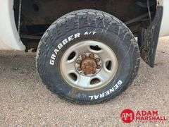 2004  Chevrolet  Silverado 3500  Pickup - Gasoline