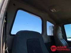 2006  Sterling  9500  Semi Truck