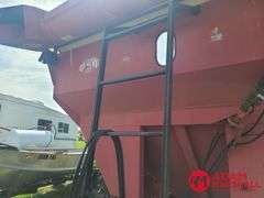 J&M  525  Grain Cart