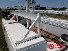 Altec  Utility Bed w/ Boom
