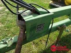 John Deere  Pull Type Silage Chopper