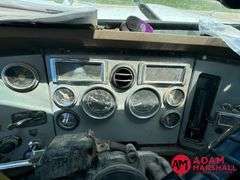 1995  Ford  LTA9000   Semi Truck - Diesel
