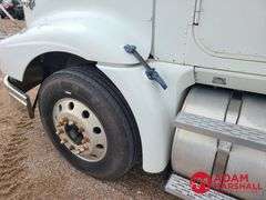 2004  International  9400t  Semi Truck