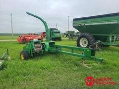 1998  John Deere  3950  Silage Chopper (Video)