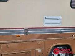 1988  Chevrolet   P30 Superchief Motorhome - 31FT