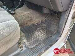 2004  Chevrolet  Silverado 3500  Pickup - Gasoline