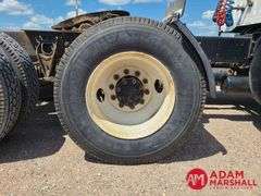 1991  International  8100  Semi Truck