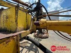 Caterpillar  120  Motor Grader - Mower