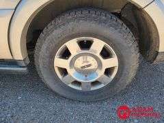 2006  Lincoln  Navigator  SUV - Gasoline