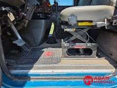 1993  International  Eagle 9300  Straight Truck