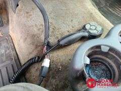 2004  Chevrolet  Silverado 3500  Pickup - Gasoline