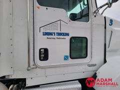 2012  Kenworth  T800  Semi Truck