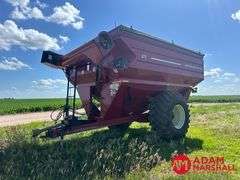 2011  J & M  875-18   Grain Cart