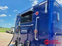2006  Peterbilt  379  Semi Truck