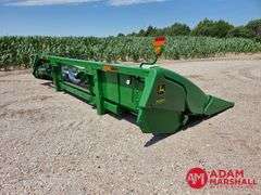2019  John Deere  708C  Corn Head - 8R30