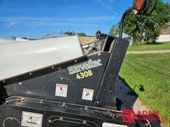 2009  Harvestec  4308  Corn Head - 8R30